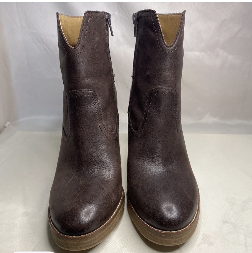 Leather booties - Picture 3 of 12